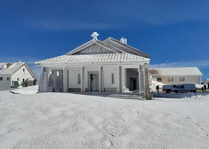 Latada Suit's Serra Da Estrela