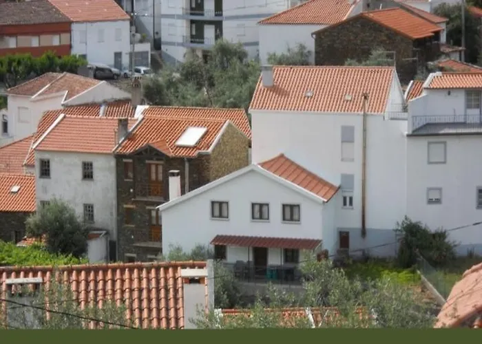 ゲストハウス Latada Suit's Serra Da Estrela Sameiro